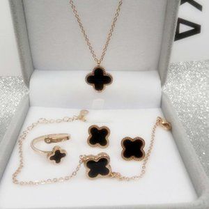 18k rose gold Clover 4P Jewelry Set
